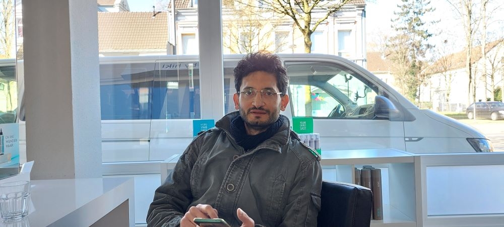 Trümmer und verzweifelte Menschen
