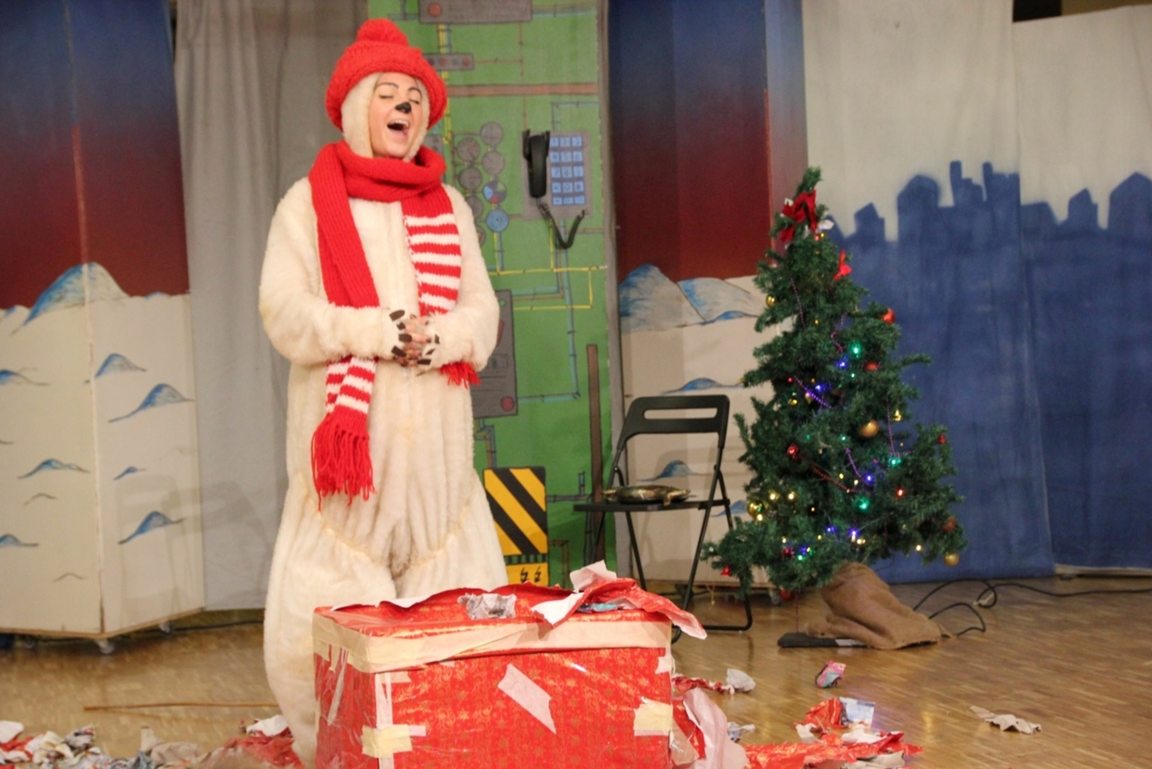 Bestseller-Krimikomödie, mitreißende Rockgeschichten und  weihnachtliches Theater für Kids in der Stadthalle