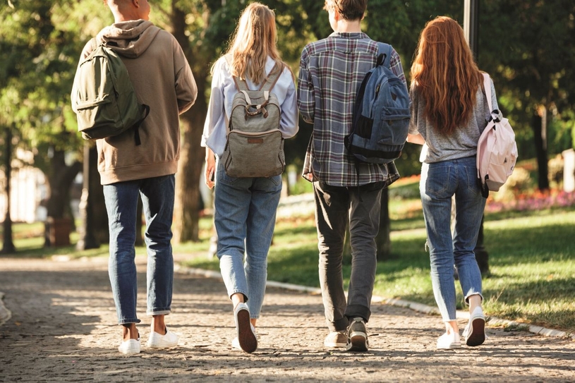 Gladbecker Grundschulkinder können sich im Februar für die weiterführenden Schulen anmelden.
