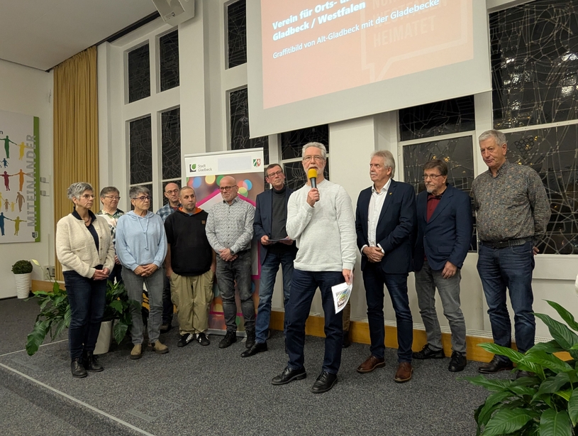 Mitglieder des Heimatvereins bei der Preisverleihung im Ratssaal der Stadt Gladbeck.