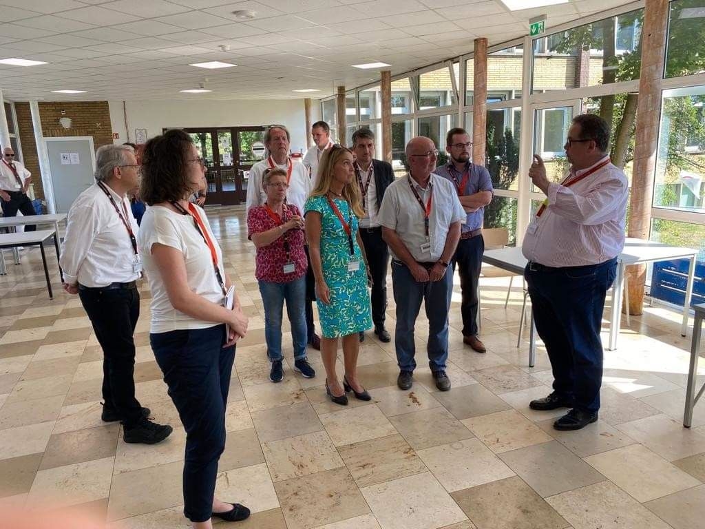 Bürgermeisterin besucht mit Gladbecker Delegation  Einrichtungen für Geflüchtete in Marl und Dorsten