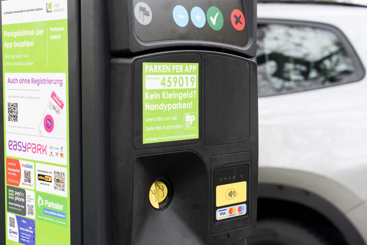 Erweiterte Zahlungsmöglichkeiten an Parkscheinautomaten