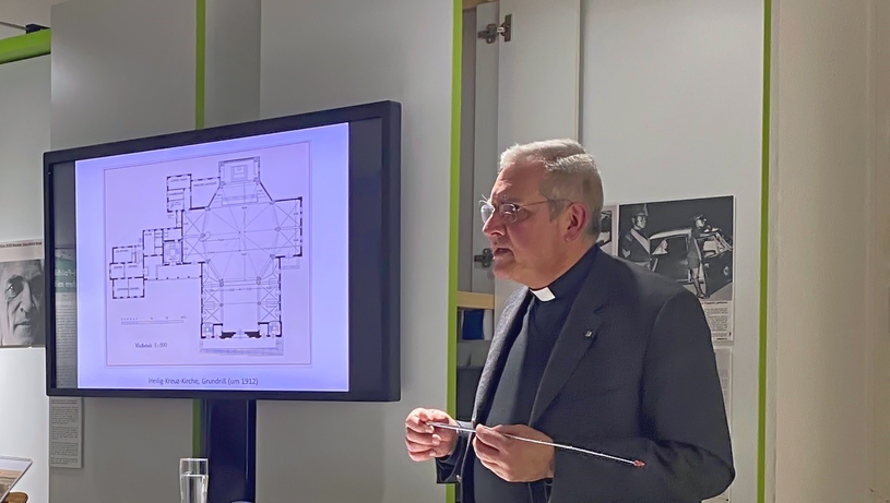 Ralph Eberhard Brachthäuser referiert über „vier vergessene  Opfer der NS-Justiz.